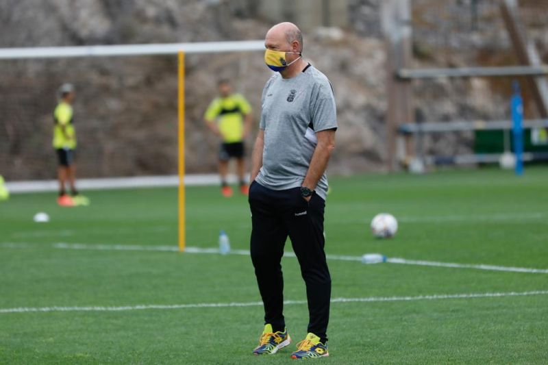 La segunda oleada de pruebas en la UD da resultado negativo a toda la plantilla