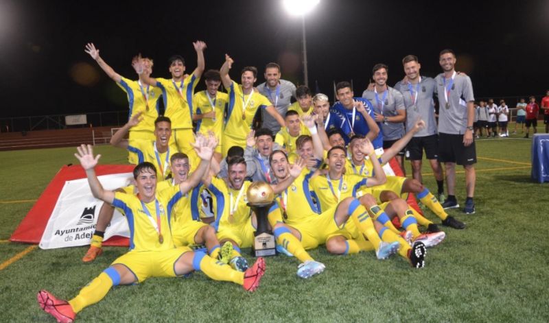 2-0: Gran victoria de la UD sobre el Atlético en la final de Adeje