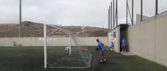 David González reta a Dani Ceballos