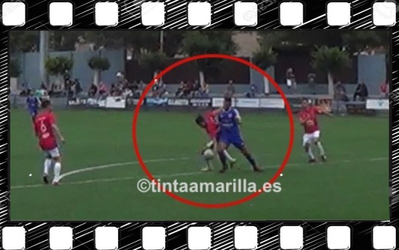 La bronca del Lanzarote por un penalti claro