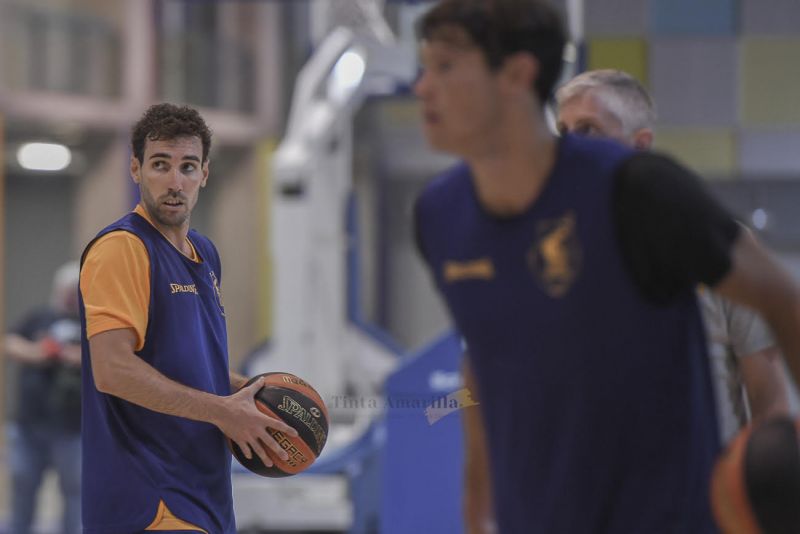 Día 1 de un Granca sin internacionales