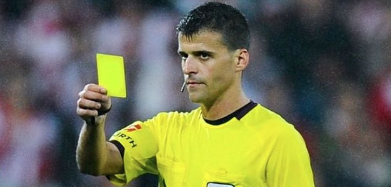 La UD también recurre la amarilla a Ximo Navarro