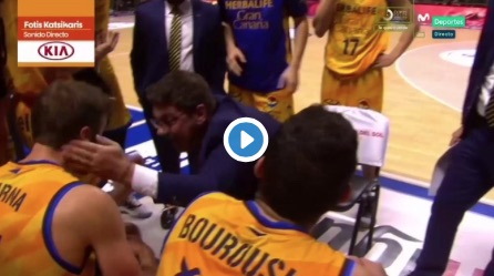 Katsikaris le pide a Shurna que levante la mirada