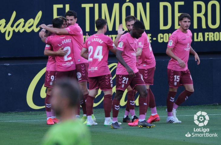 0-2: Dani Gómez tumba al Cádiz