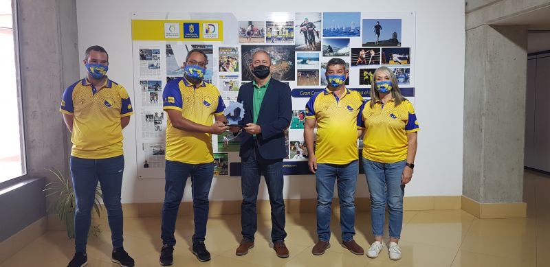 Felicitación a los campeones de Canarias