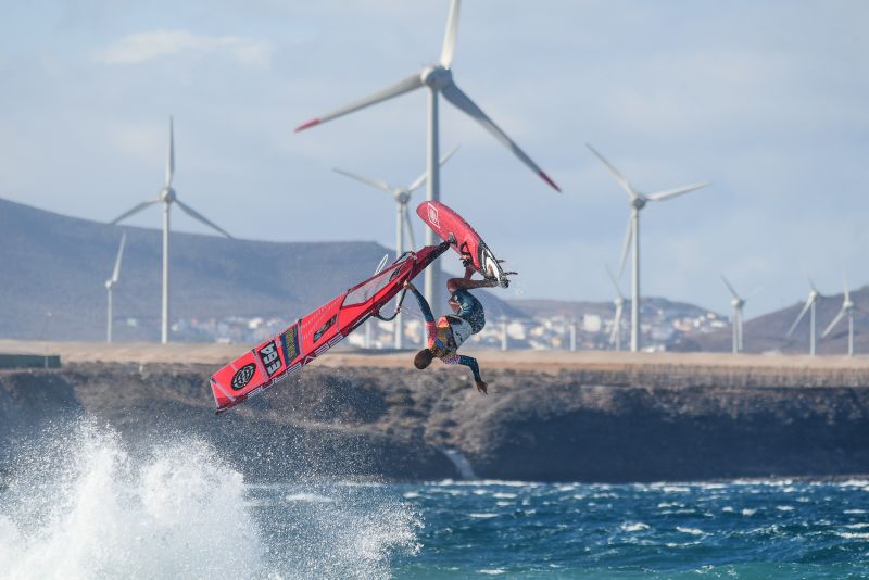 Daida Ruano se retira del windsurf a lo grande