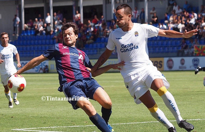 La UD amenaza ahora el mito del Alcoraz