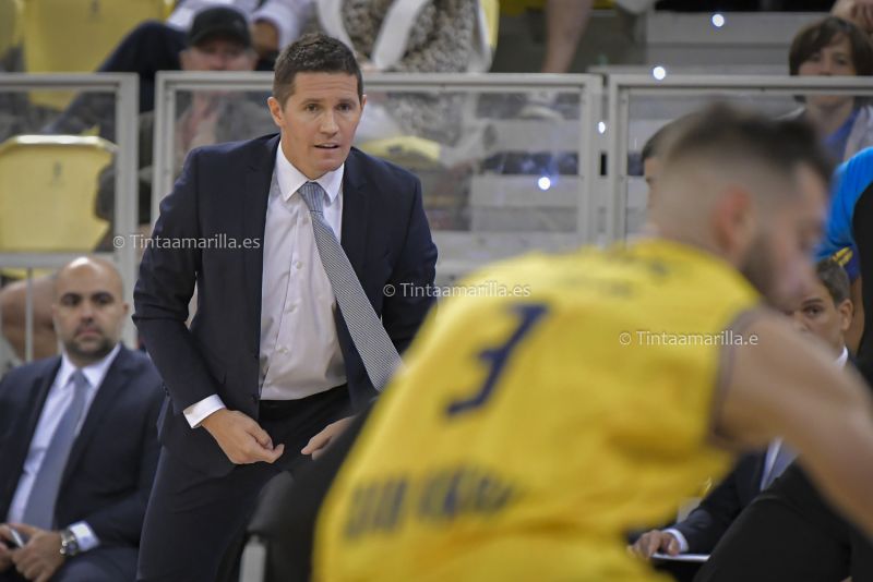 Lakovic lamenta que su equipo se paró "en los cinco últimos minutos"