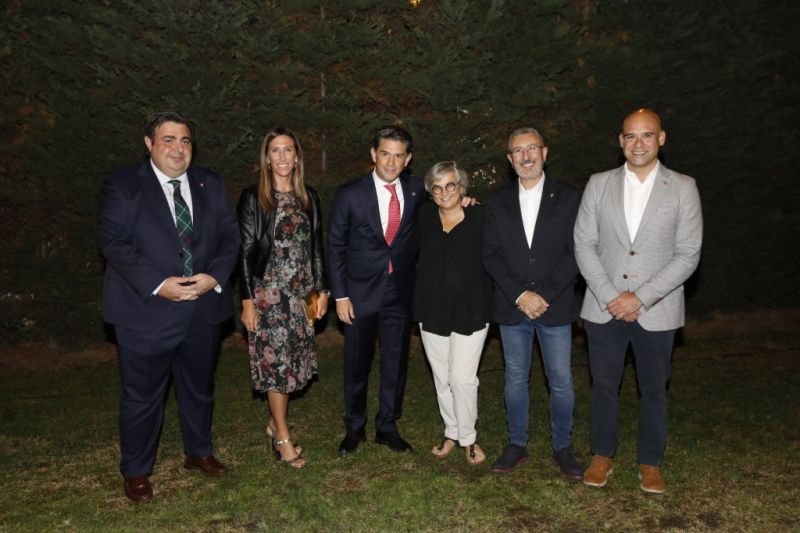 Gijón presenta en la Embajada de México su potente reforma de El Molinón