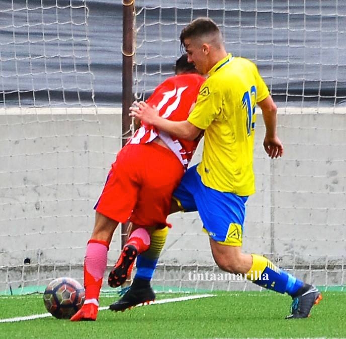 Vídeo: Así fue el polémico penalti de la Copa juvenil