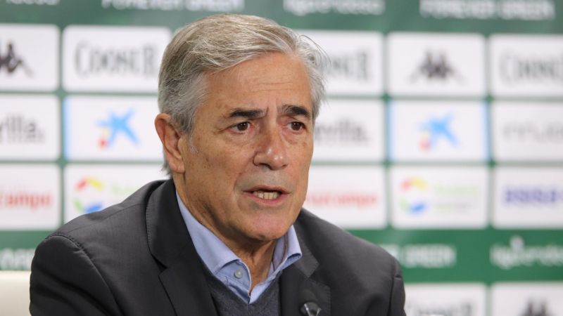 El Betis confirma la desvinculación de Berdi Pérez