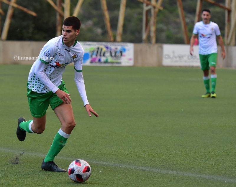 "Es un honor que me comparen con Valerón; eso me motiva"