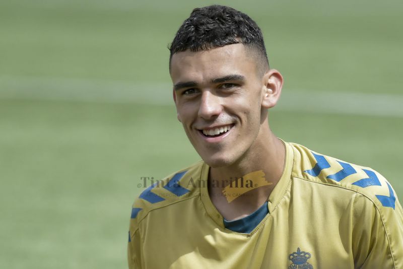 El ex amarillo Joaquín González supera una prueba de Primera RFEF