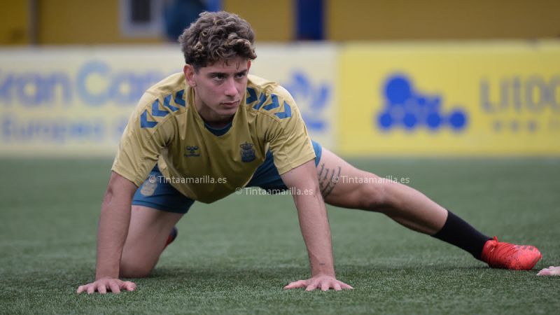 Dani Sato, cambio en Sergio Ruiz, Ortolá, Longo, ...