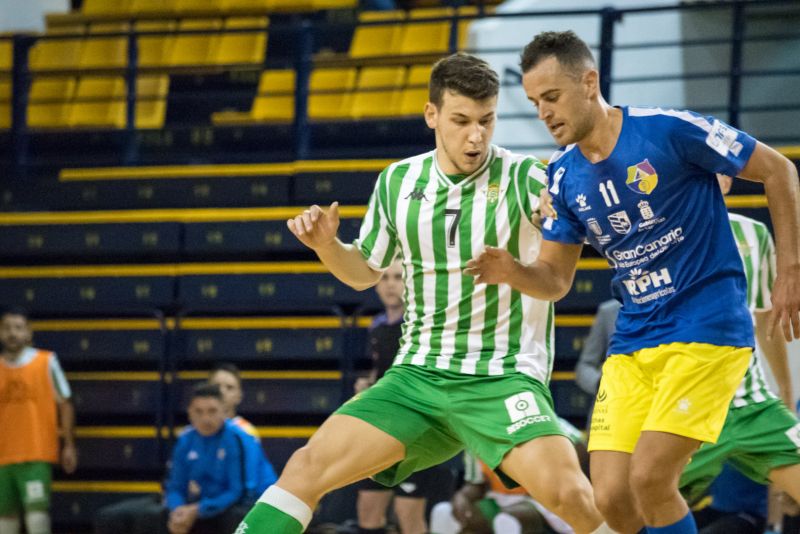 Tres bajas en el Gran Canaria FS tras el descenso