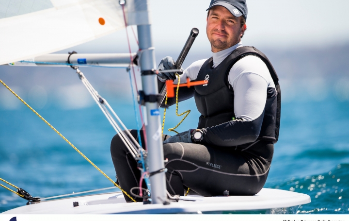 Joaquín Blanco mantiene el liderato por tercer día