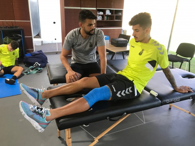 La UD ofrece el parte de las lesiones de Araujo y Cedrés