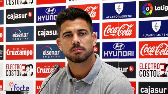 Aythami sigue en Córdoba pero no se entrena