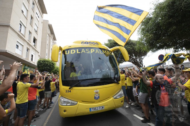 La afición verá el rostro de la plantilla en Fondos de Segura 
