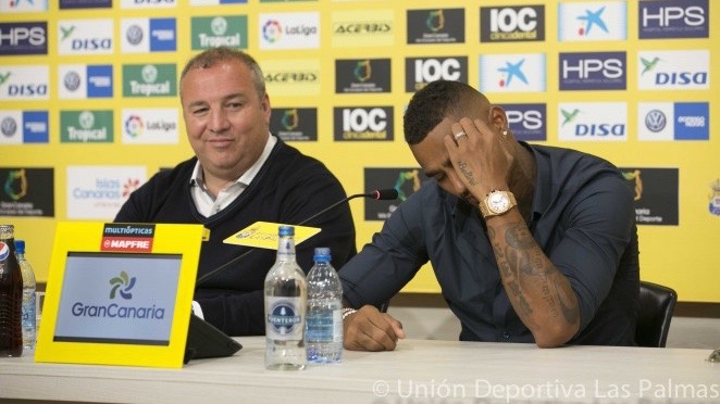 "Las emociones crearon la lejanía"