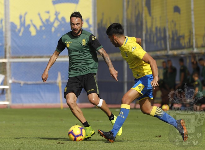 Momo y Sacko se prueban ante el Esperanza