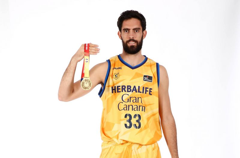 Beirán dona su medalla de oro en la lucha contra el coronavirus