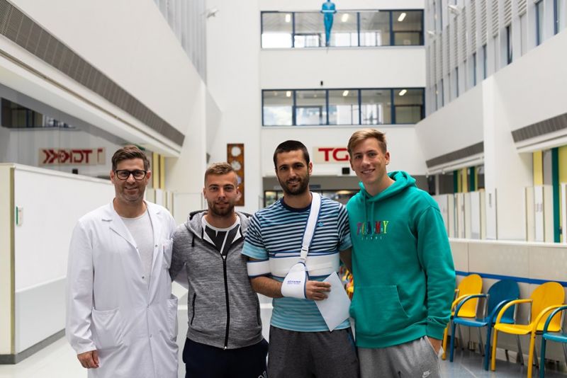 Ione Jiménez pasa por el quirófano en Austria