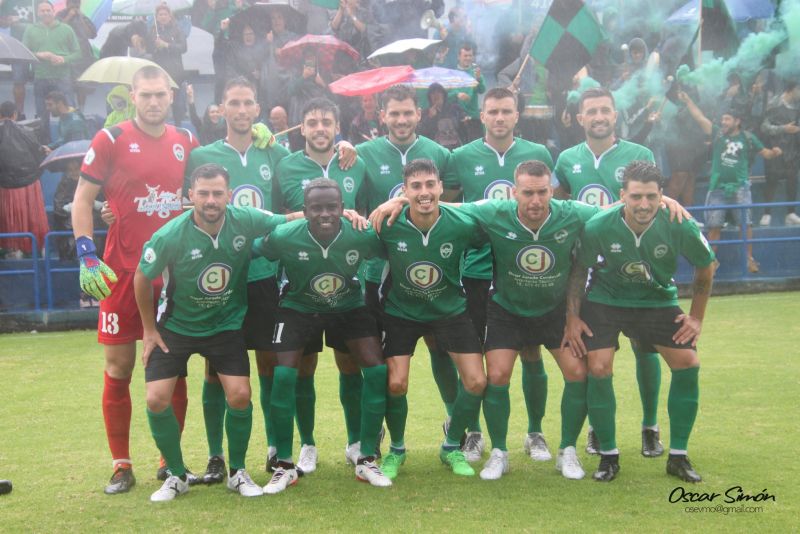 Un derbi ardiente en La Palma con balones desinflados