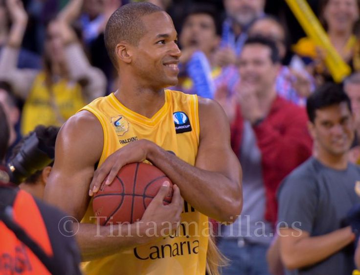 El Gran Canaria tanteará el futuro de Báez y Oliver en el club