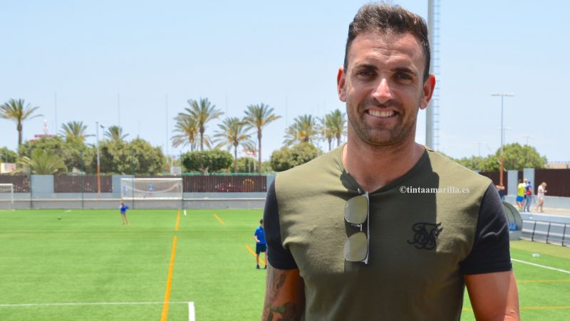 "Si Rubiales paraliza el fútbol modesto se montará la mundial"