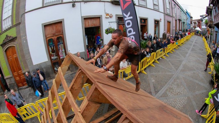 Frío, lluvia, barro ... Titanes en la Guayre Exteme