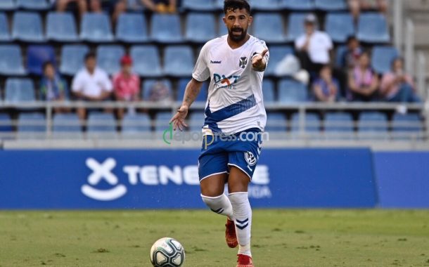 La cantera del Tenerife no genera centrales al equipo