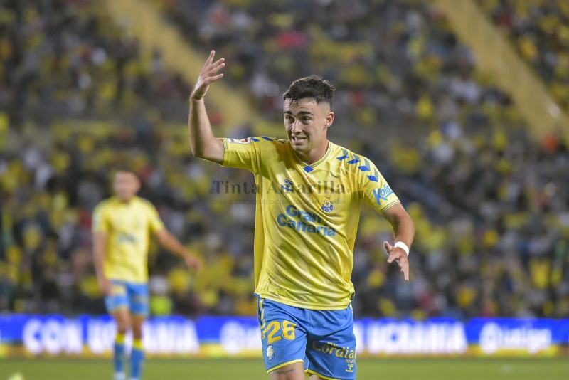Moleiro es más goleador que el primer Pedri