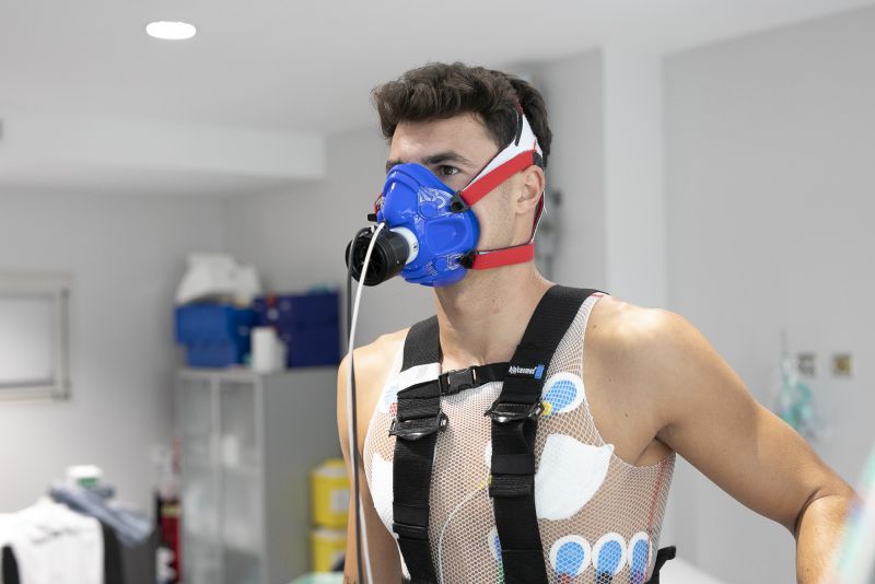 Alex Domínguez lo vuelve a intentar