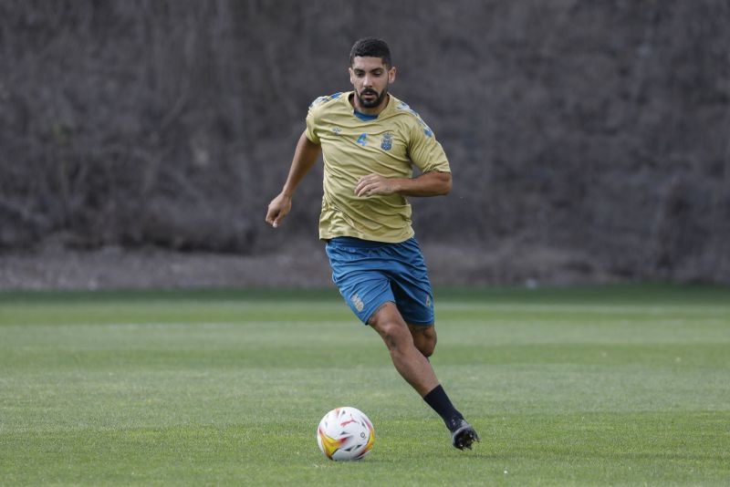 Rafa Mujica entra en la convocatoria para jugar en Burgos