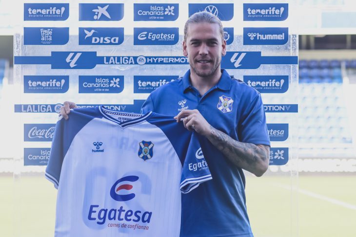 Álvaro Jiménez elogia a la afición del Tenerife