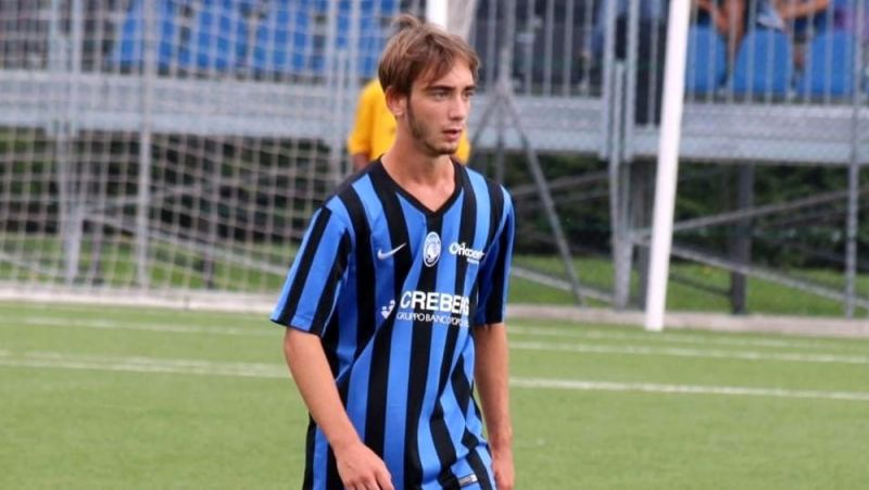 Fallece un jugador italiano de 19 años tras entrenarse en casa