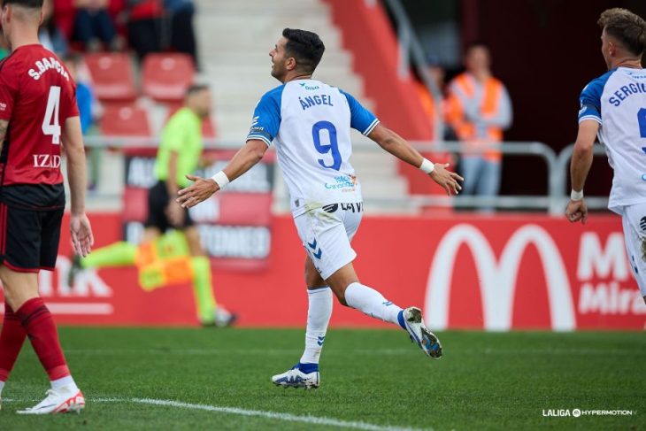 Alineaciones de cd tenerife contra club deportivo mirandés