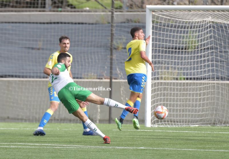 "Marqué yo ... y los abrazos se los llevó Deivid"