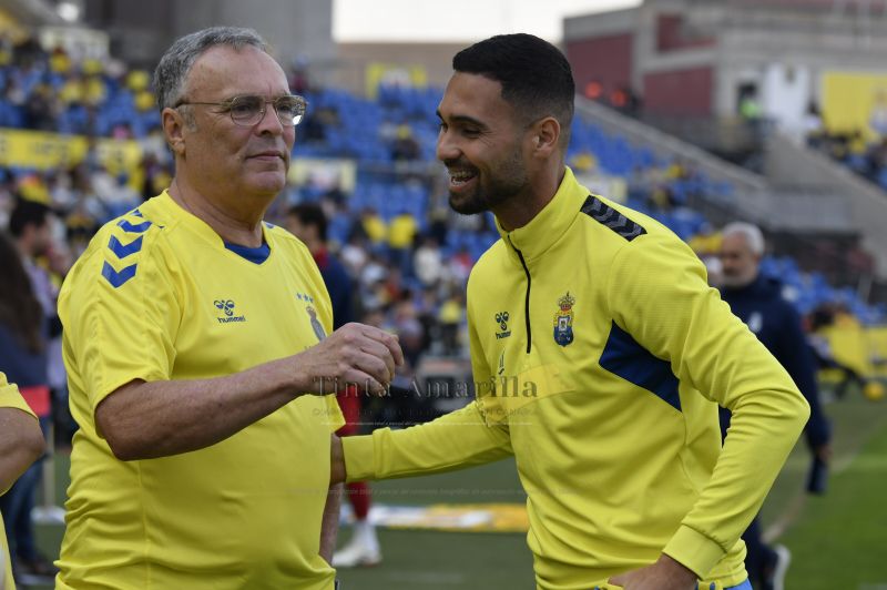 El papá Arencibia y Benito