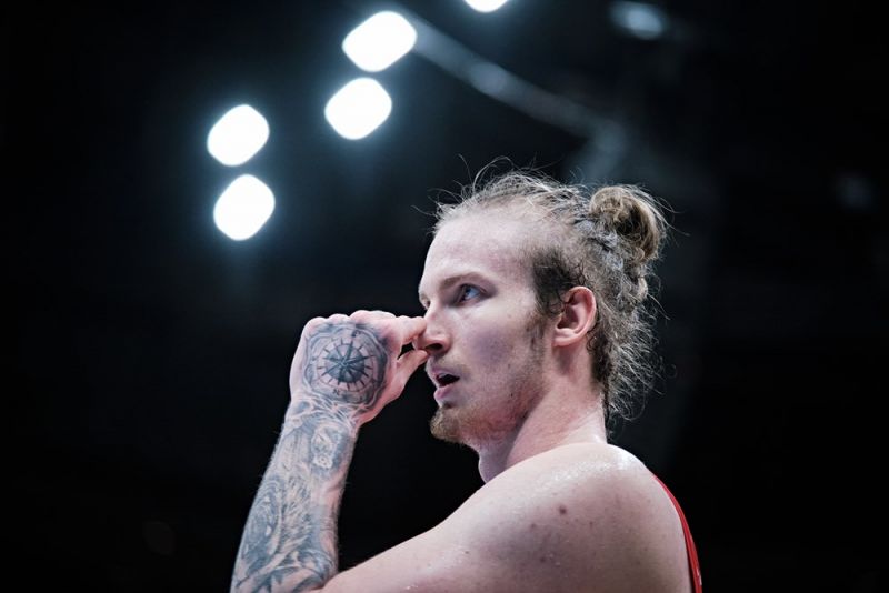 Albicy-Balcerowski, 'pelillos' a la mar