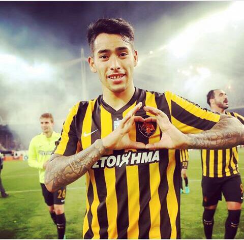 Araujo quiere volver al AEK pero "no depende de mí"