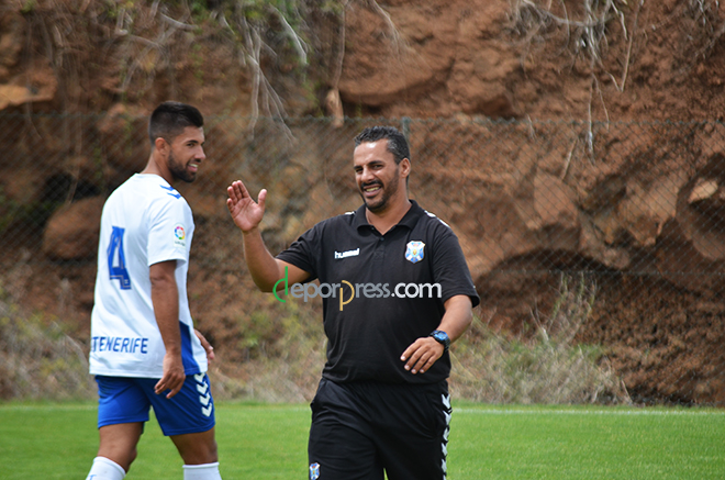 Mazinho se queda en el banquillo del Tenerife B