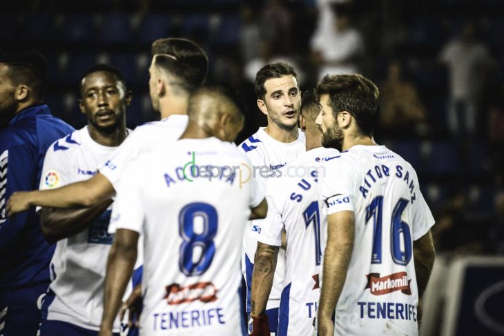 Más de la mitad de la afición del Tenerife cree en el ascenso directo
