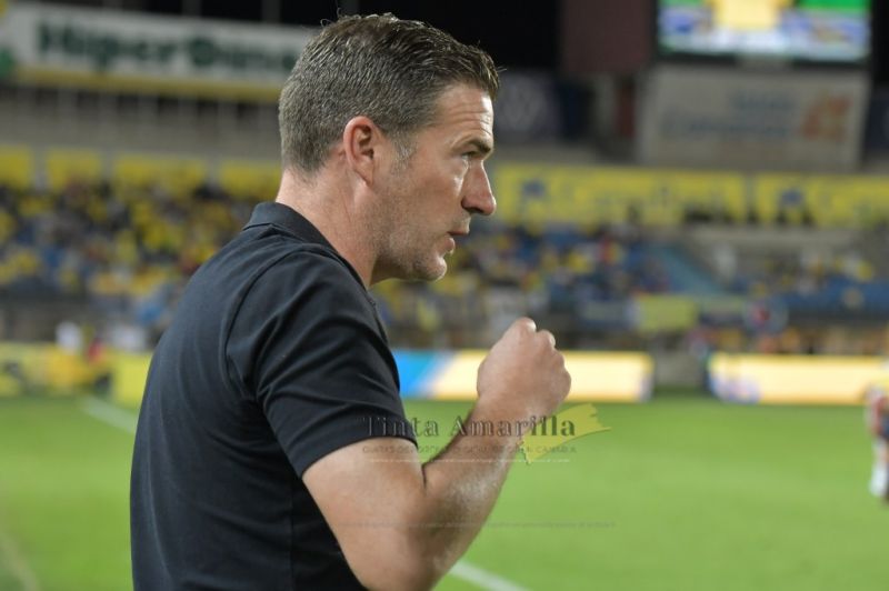 0-2: El Oviedo jugará la final por el ascenso a Primera