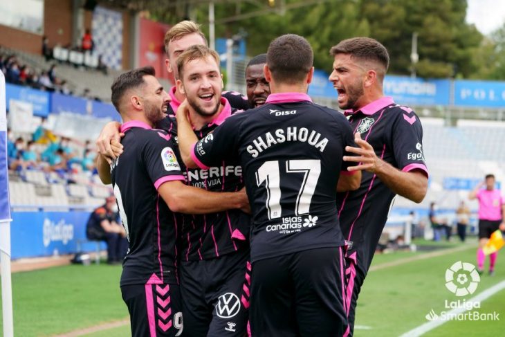 0-2: El Tenerife iguala los 50 puntos de la UD