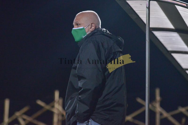 Morera presenta su dimisión a la directiva del Villa