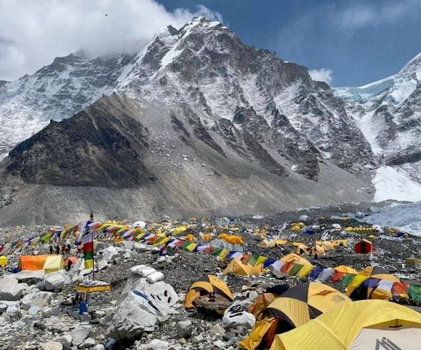 El virus ha llegado hasta el Everest