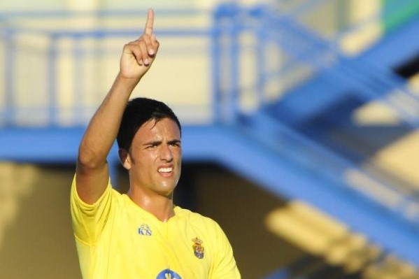 El podio de la UD Las Palmas espera al repatriado Cristian Herrera