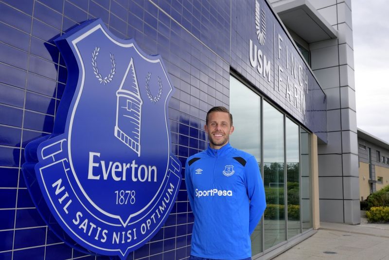Everton paga al Swansea 50 millones por Sigurdsson